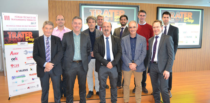 El equipo de ponentes, moderadores, colaboradores y media partners de este Fórum Técnico